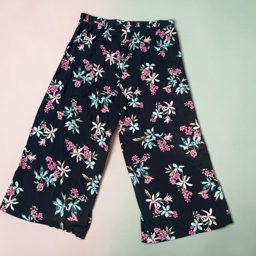 Torrid Plus size 4T Orchid Gardens Floral Wide Leg Pants Flowy Resort Tropical